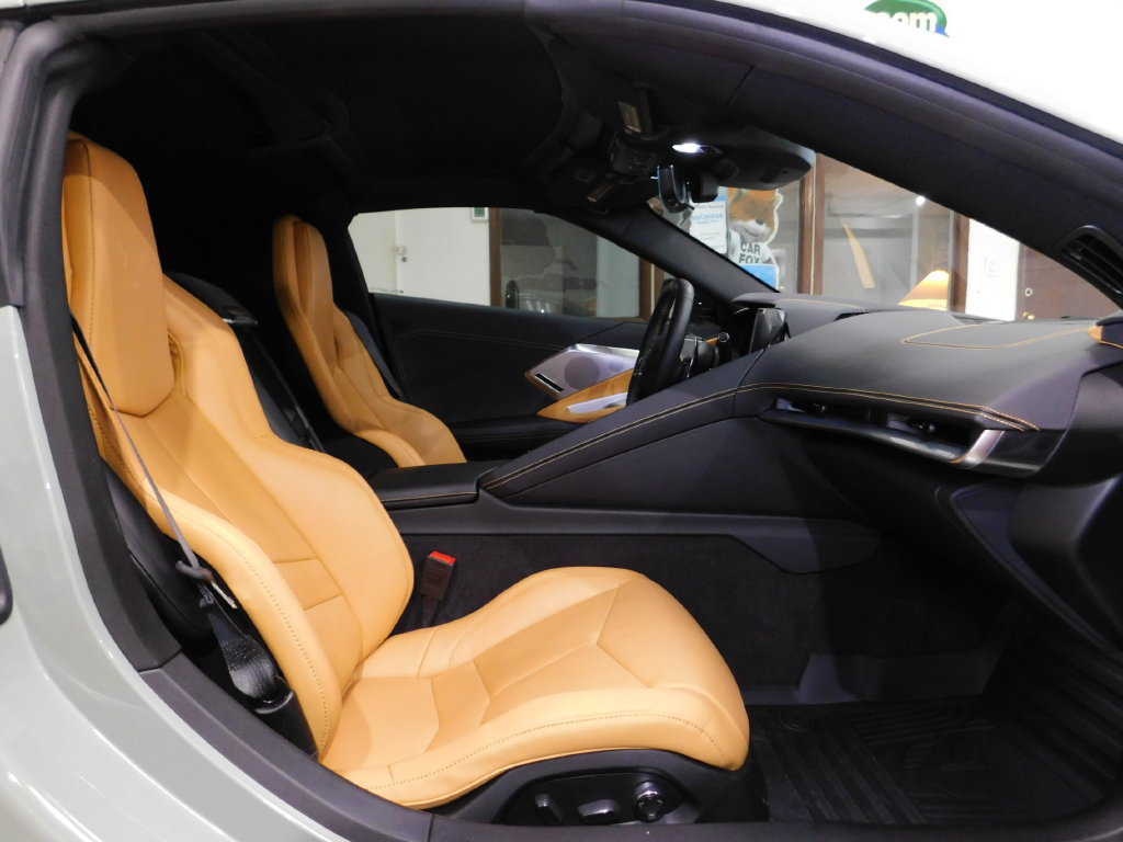 Used 2024 Chevrolet Corvette Stingray Preferred Cpe w/ Z51 Performance Package RWD image 87