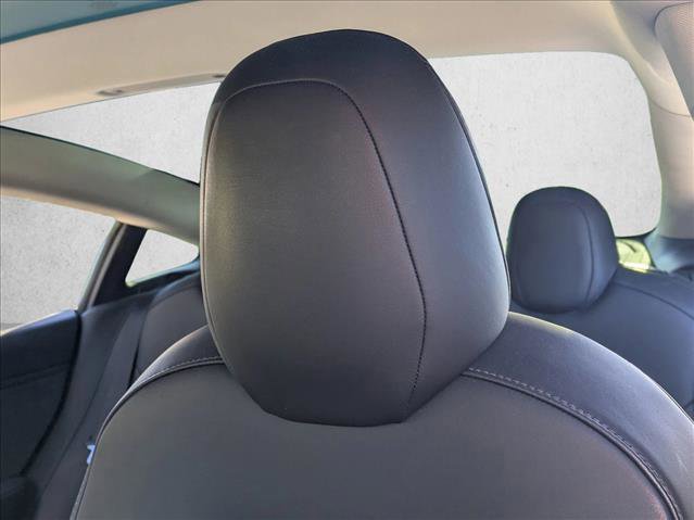 Used 2018 Tesla Model 3 Long Range image 15