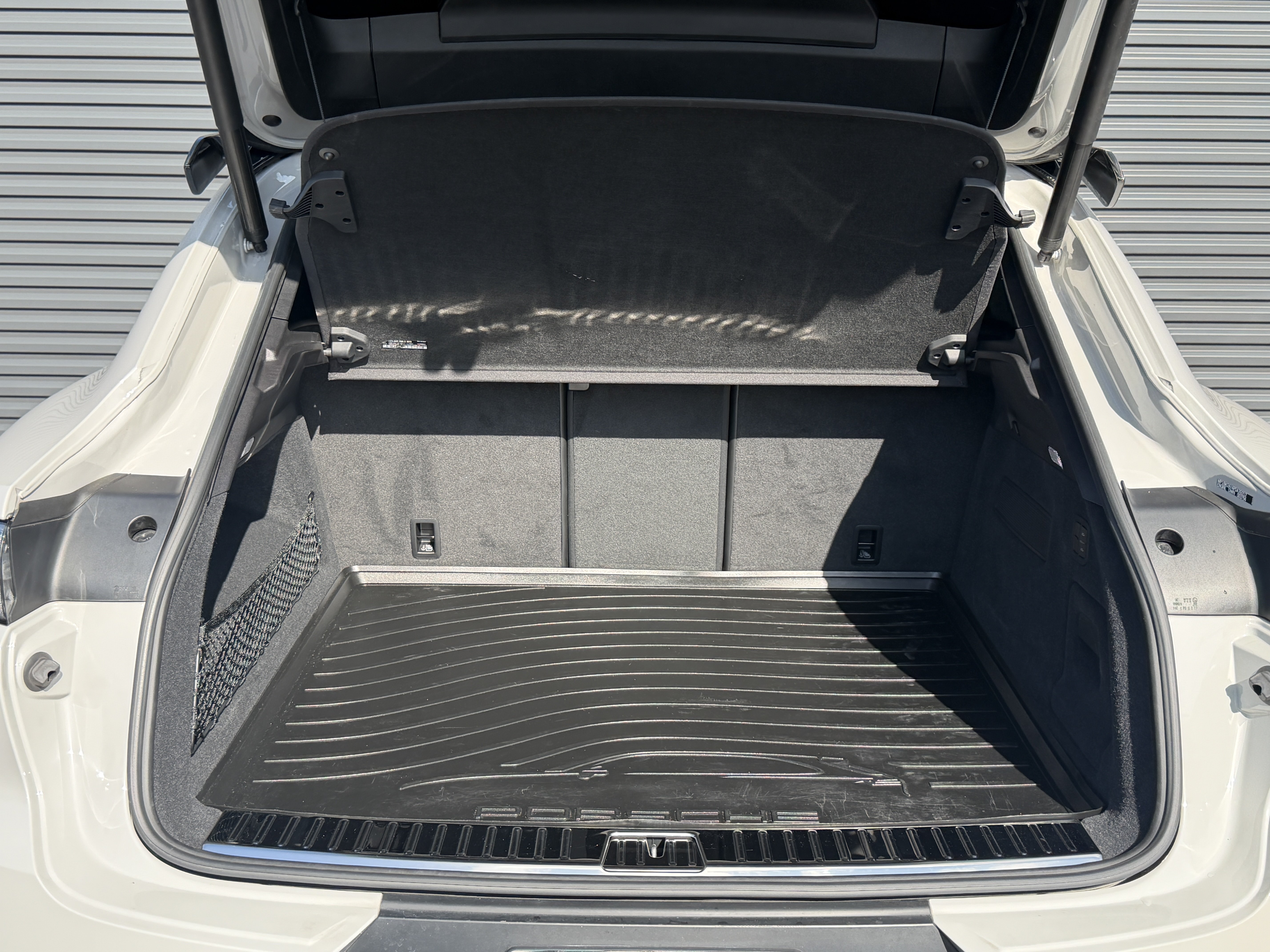 Certified 2023 Porsche Cayenne Turbo GT AWD/4WD image 38