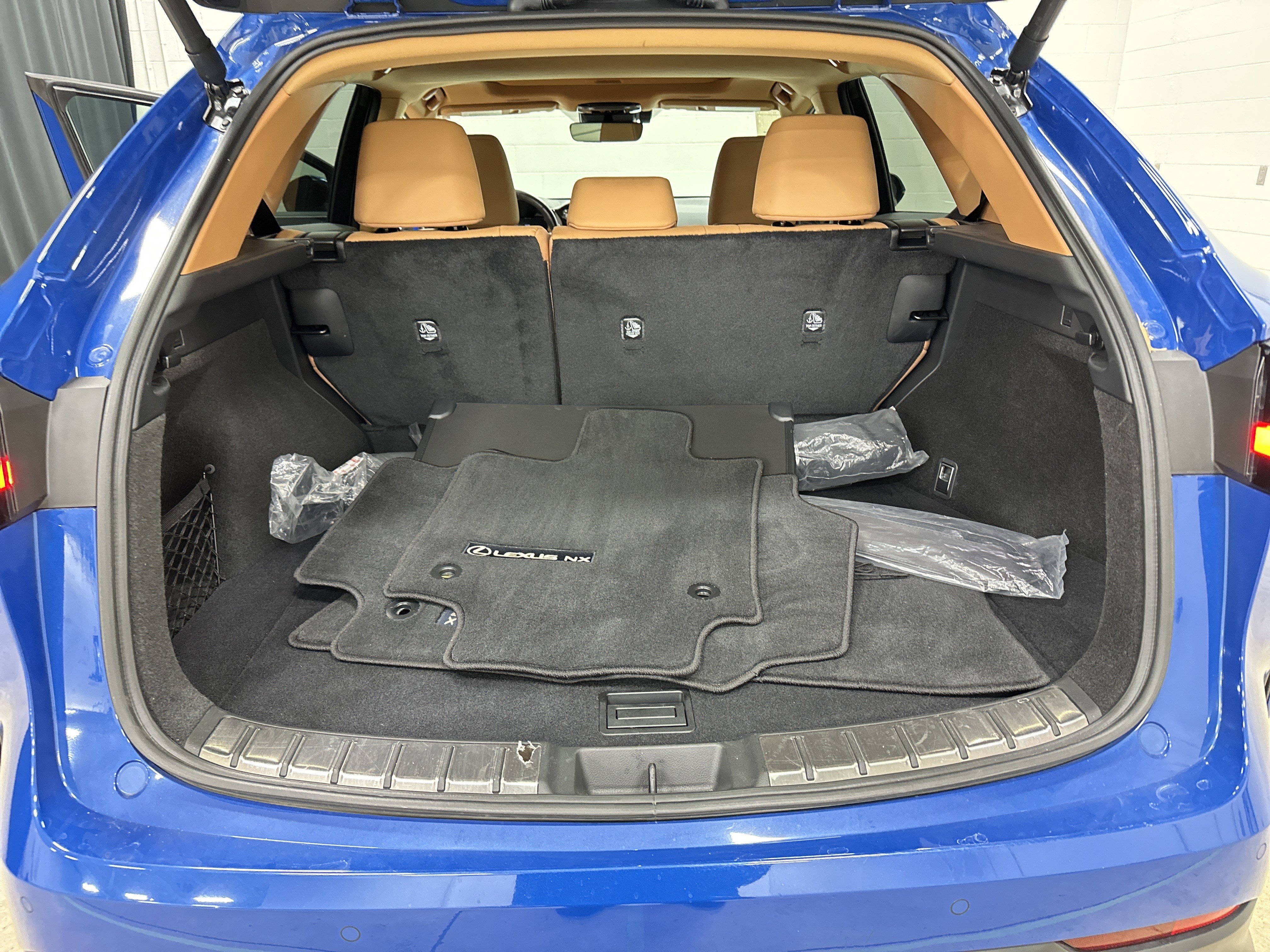 Certified 2025 Lexus NX 350 AWD w/ Premium Package image 32