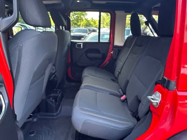 Used 2024 Jeep Wrangler Unlimited Sport AWD/4WD image 29