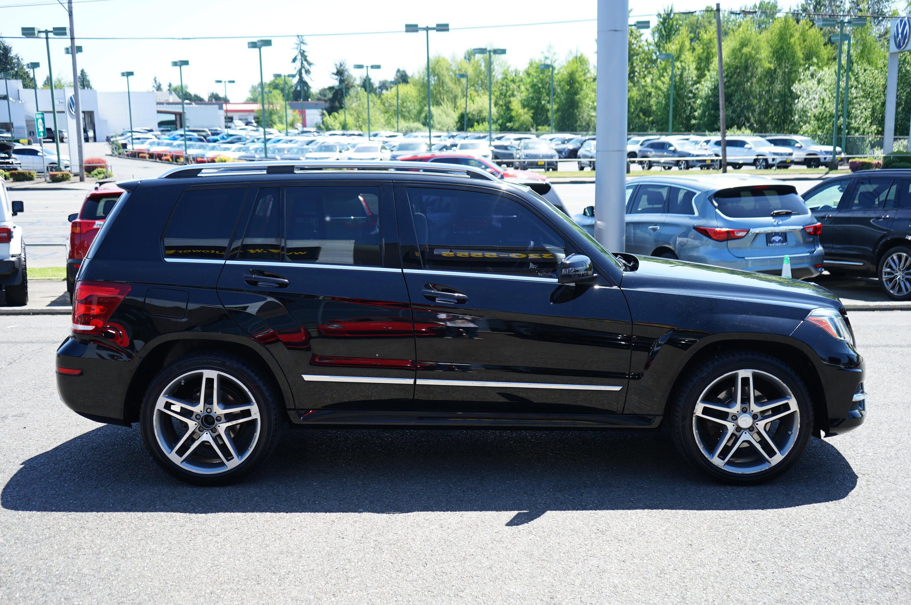 Used 2013 Mercedes-Benz GLK 350 4MATIC image 6