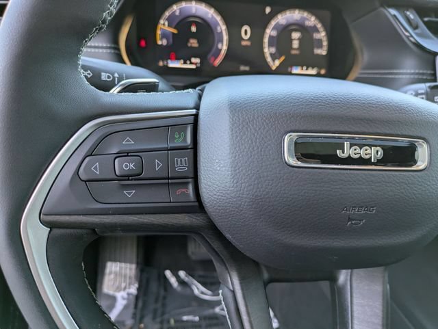 New 2026 Jeep Grand Cherokee Limited w/ Limited Altitude Package AWD/4WD image 22