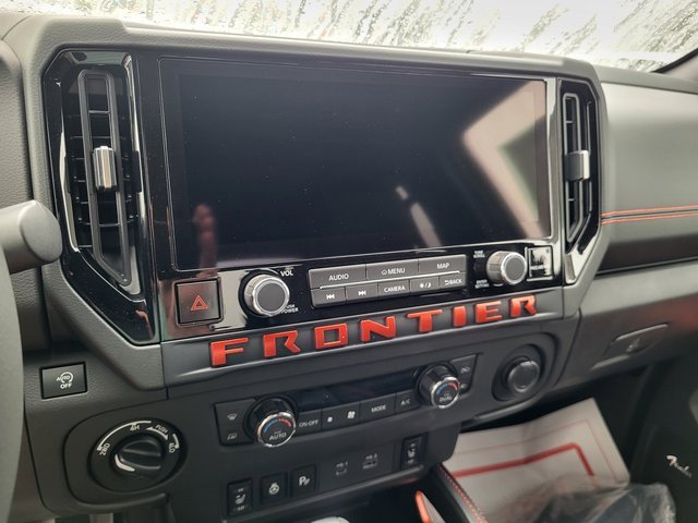 New 2025 Nissan Frontier PRO-4X w/ Pro Premium Package image 16