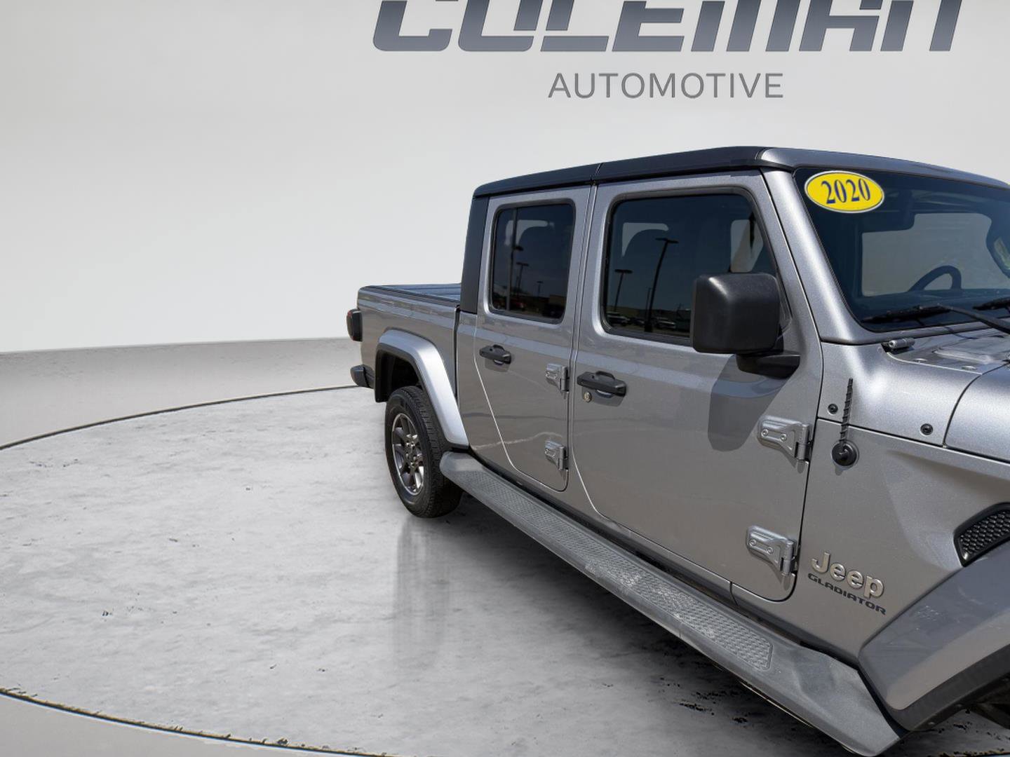 Used 2020 Jeep Gladiator Overland image 10