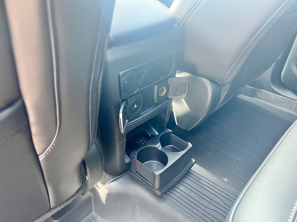 Used 2023 Ford Explorer XLT w/ Equipment Group 202A image 25