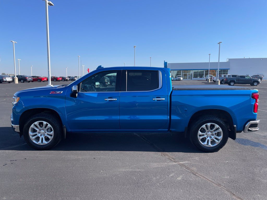 Used 2024 Chevrolet Silverado 1500 LTZ w/ LTZ Premium Package AWD/4WD image 2
