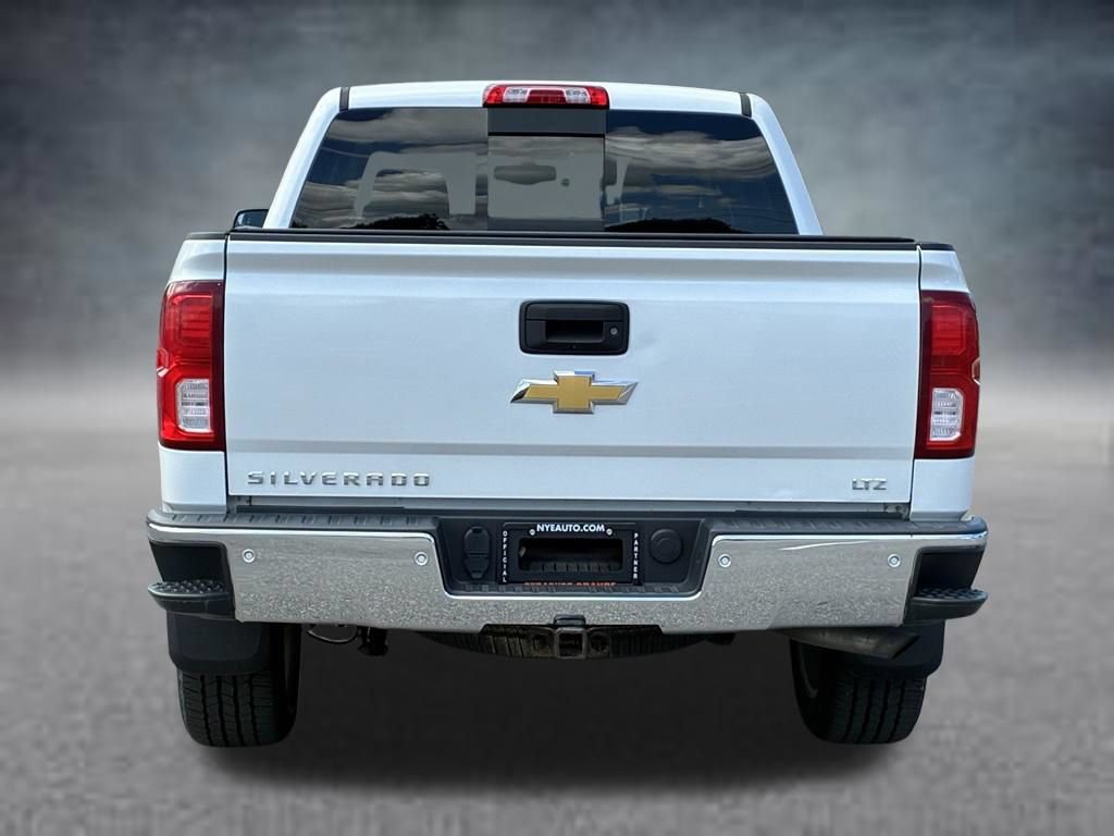 Used 2018 Chevrolet Silverado 1500 LTZ w/ Sport Package AWD/4WD image 4