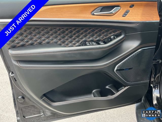 Certified 2025 Jeep Grand Cherokee L Summit AWD/4WD image 26
