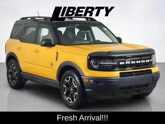 Used 2022 Ford Bronco Sport Outer Banks w/ Tech Package image 1