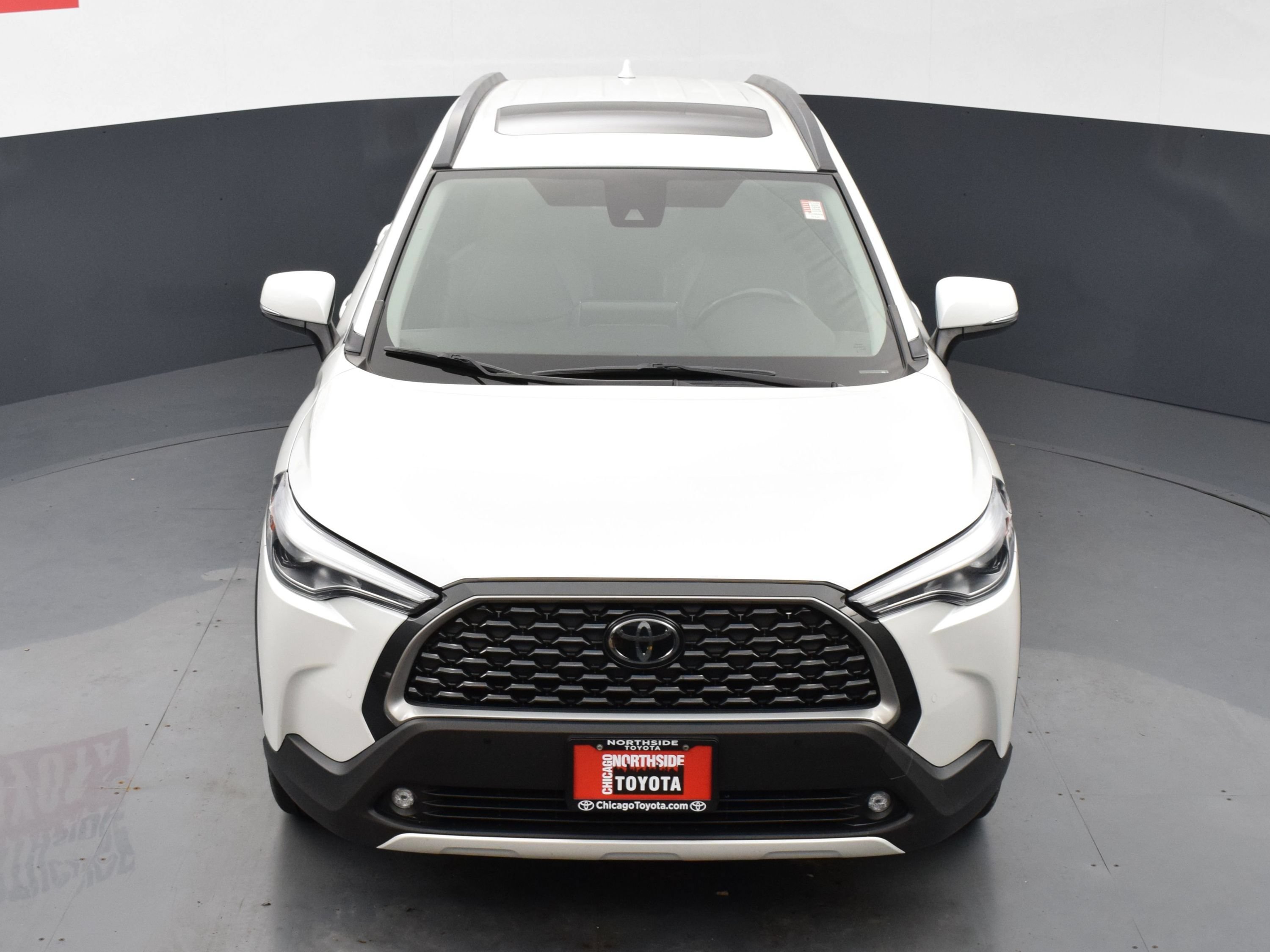Used 2022 Toyota Corolla Cross XLE w/ Convenience Package AWD/4WD image 26