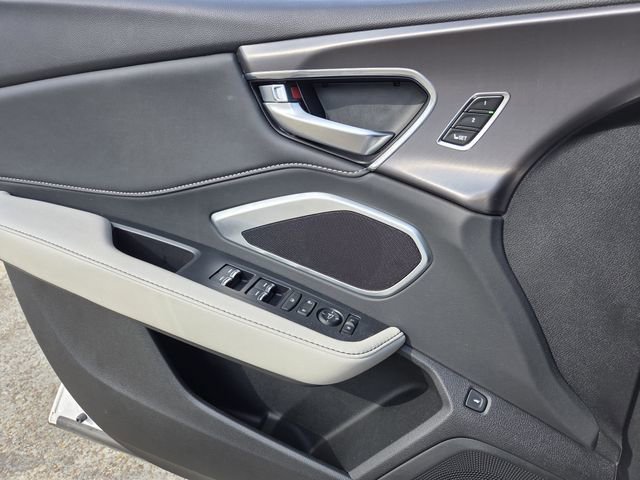 Certified 2025 Acura RDX SH-AWD image 18