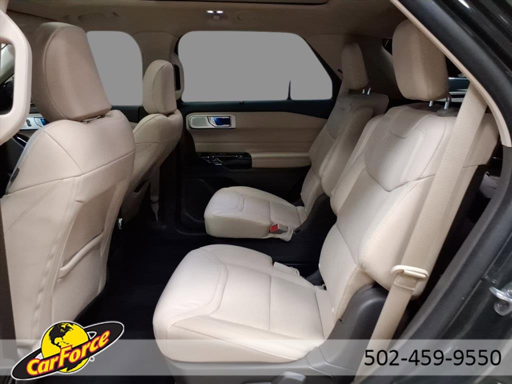 Used 2023 Ford Explorer Platinum w/ Technology Package image 9