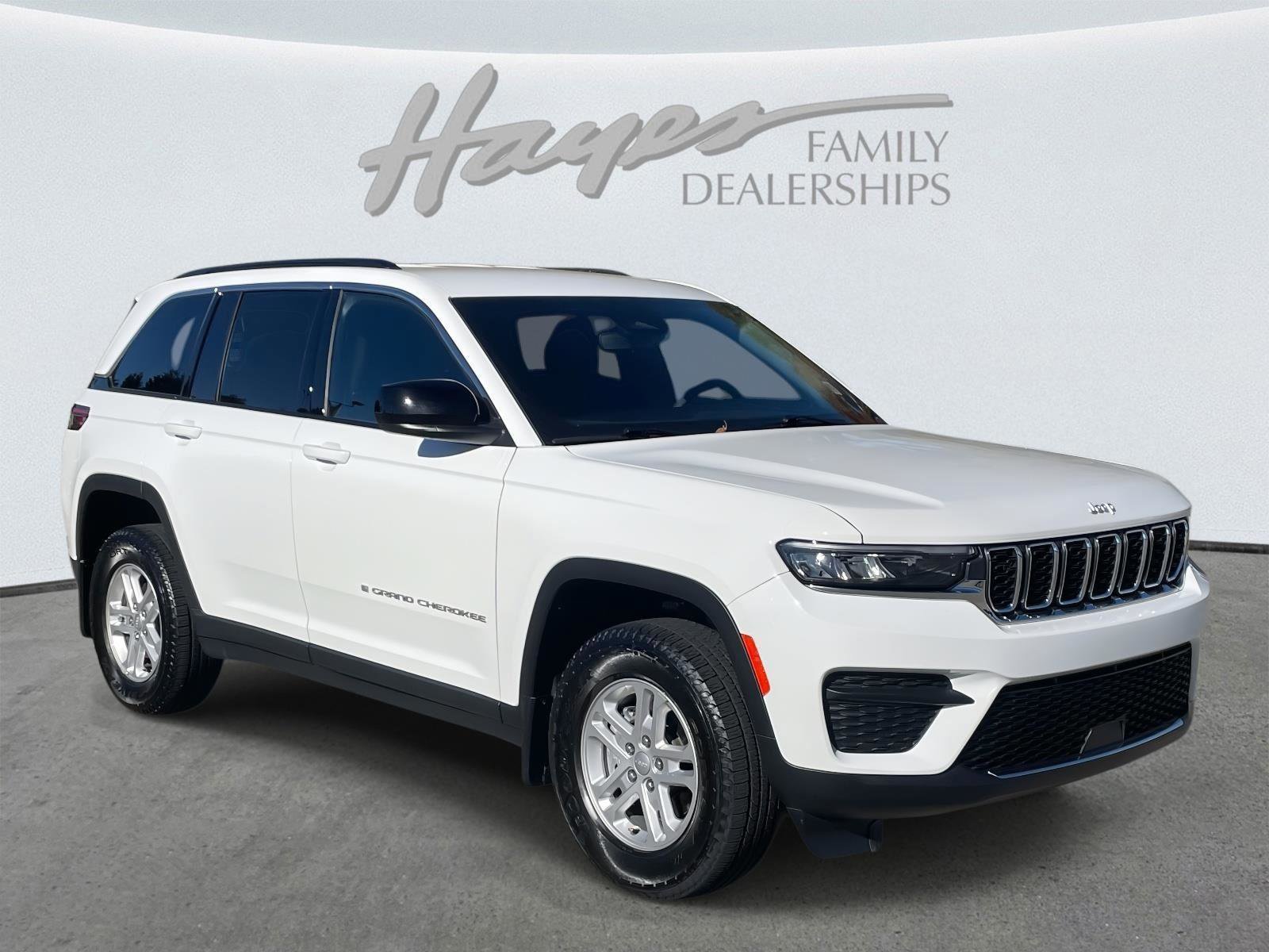 Certified 2024 Jeep Grand Cherokee Laredo w/ MOPAR Finishing Package