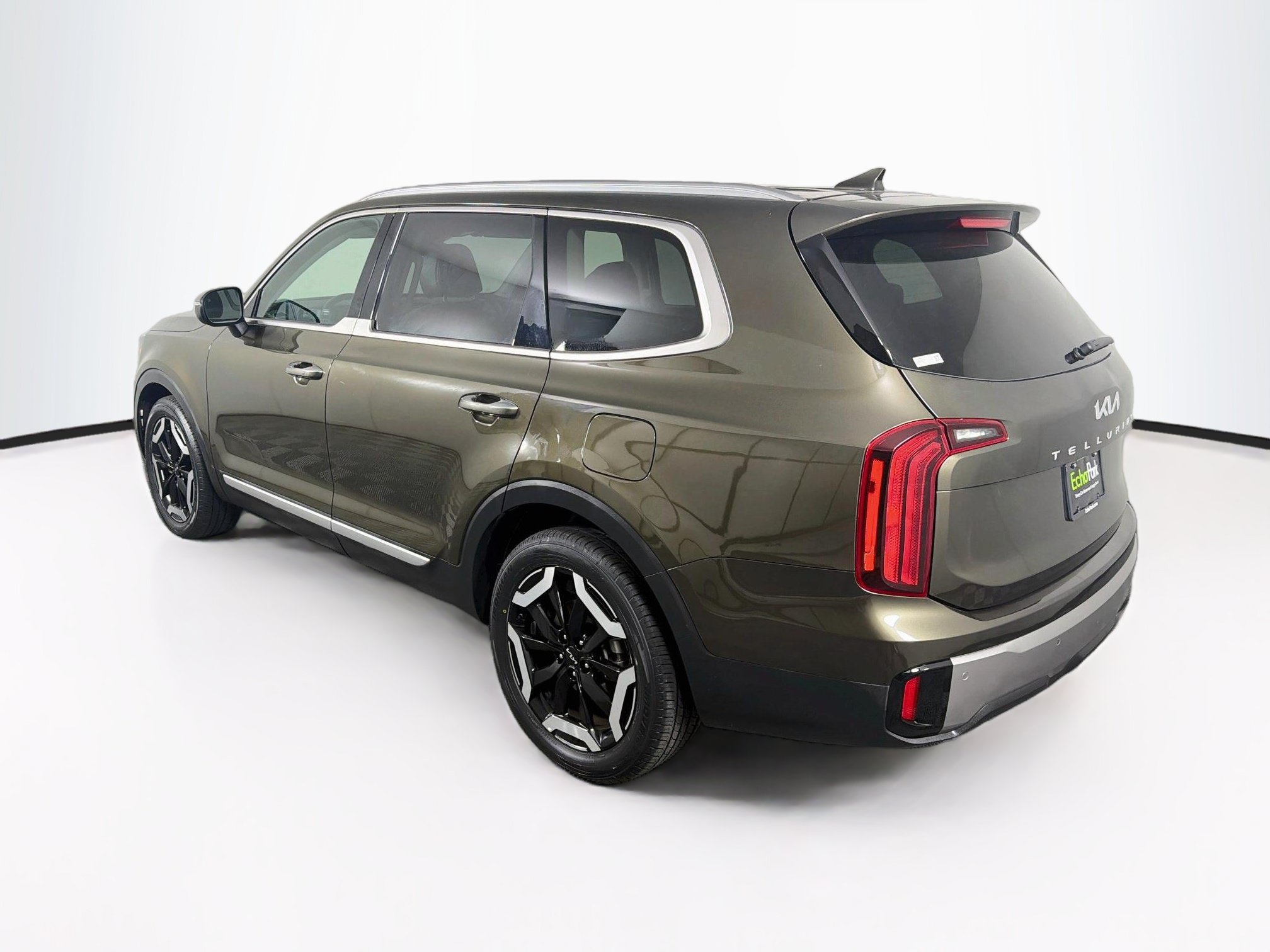 Used 2025 Kia Telluride S AWD/4WD image 5