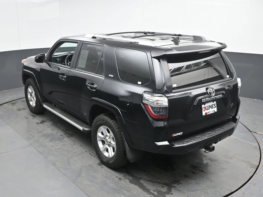 Used 2015 Toyota 4Runner SR5 image 37