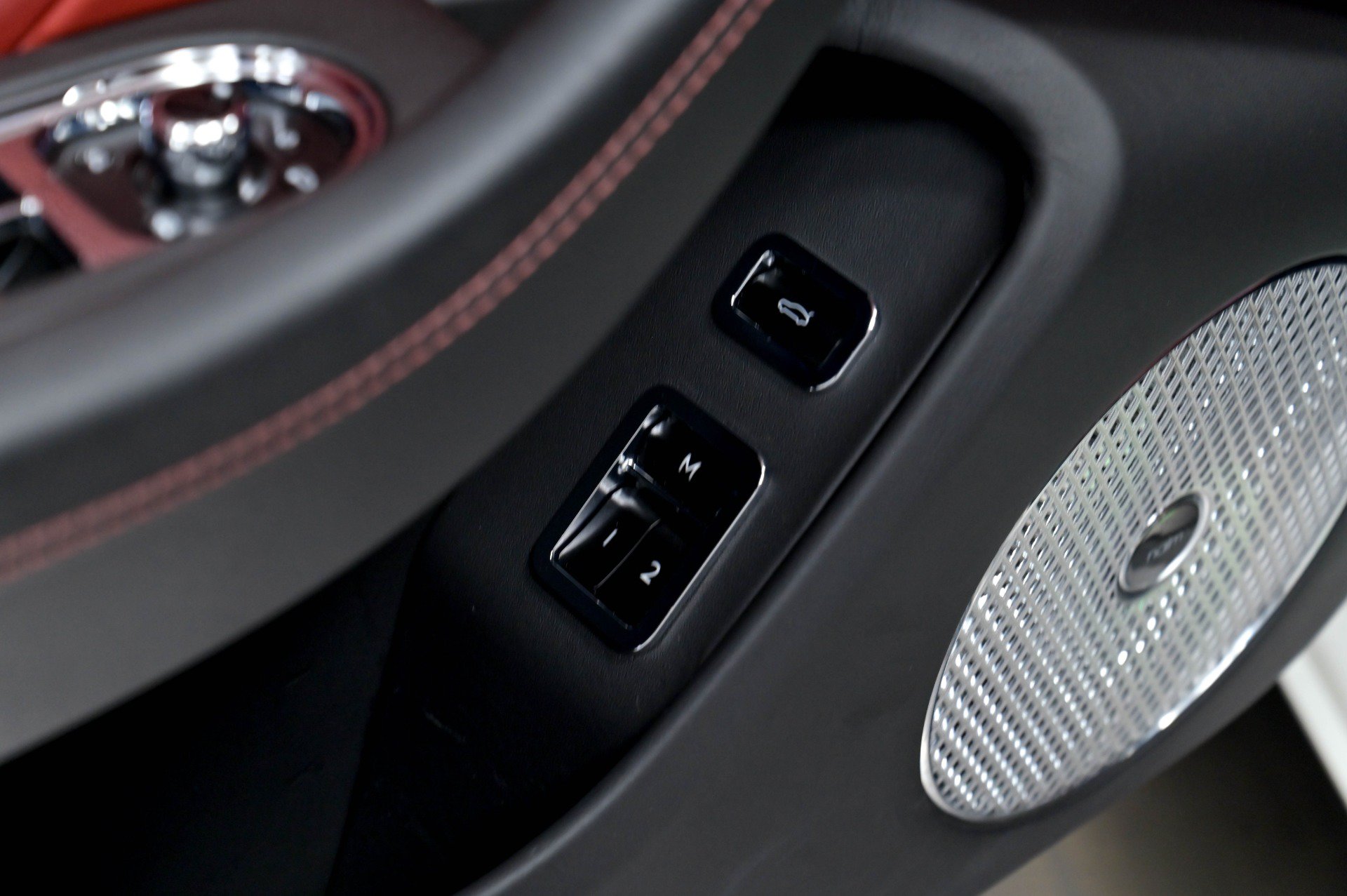 Used 2021 Bentley Flying Spur W12 w/ First Edition Specification AWD/4WD image 9