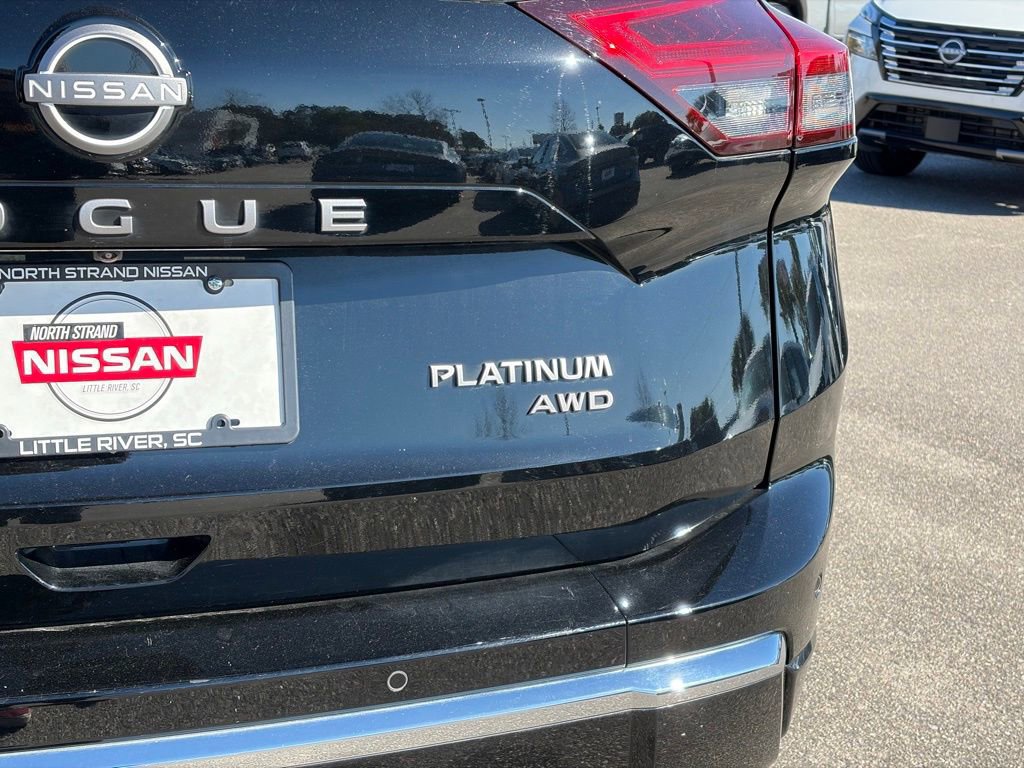Certified 2025 Nissan Rogue Platinum w/ Platinum Premium Package image 5