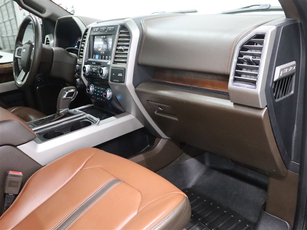 Used 2018 Ford F150 King Ranch w/ Equipment Group 601A Luxury AWD/4WD image 29