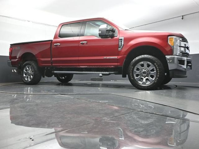 Used 2017 Ford F250 Lariat w/ Lariat Ultimate Package AWD/4WD image 39