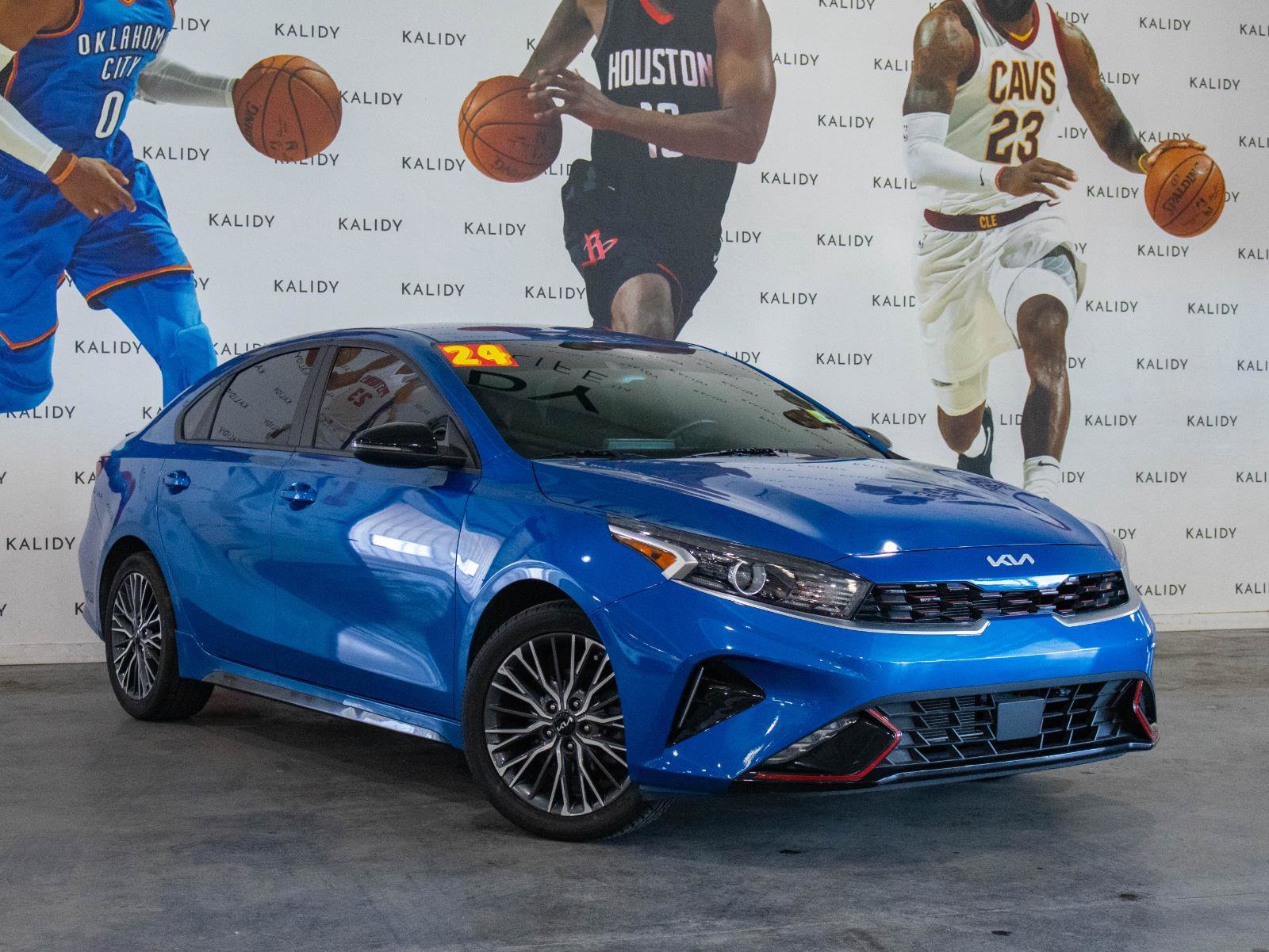 Used 2024 Kia Forte GT-Line FWD image 2