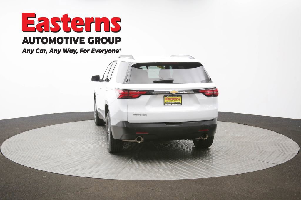 Used 2022 Chevrolet Traverse LT image 39