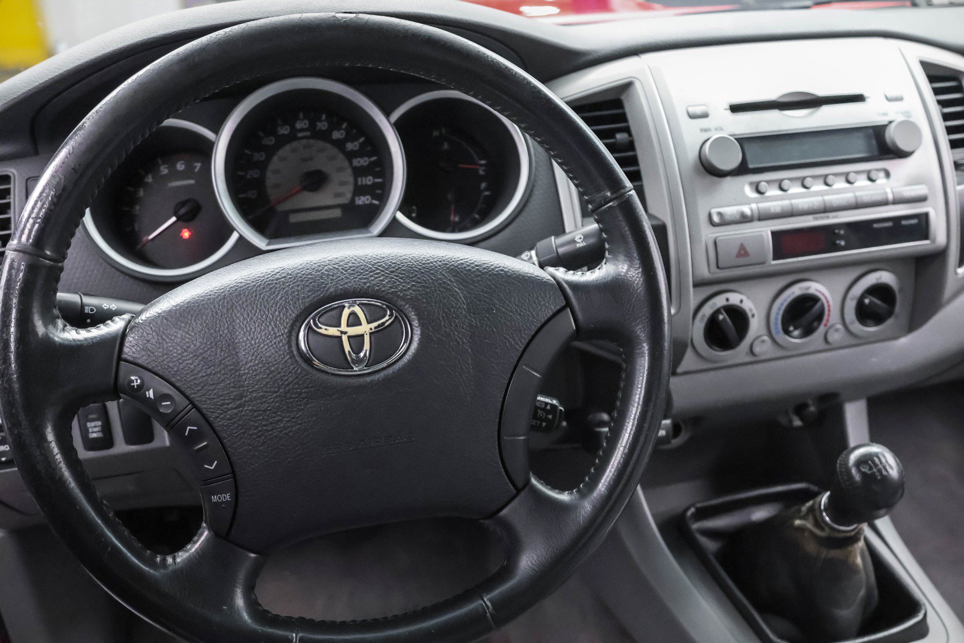 Used 2006 Toyota Tacoma 4x4 Access Cab V6 image 10