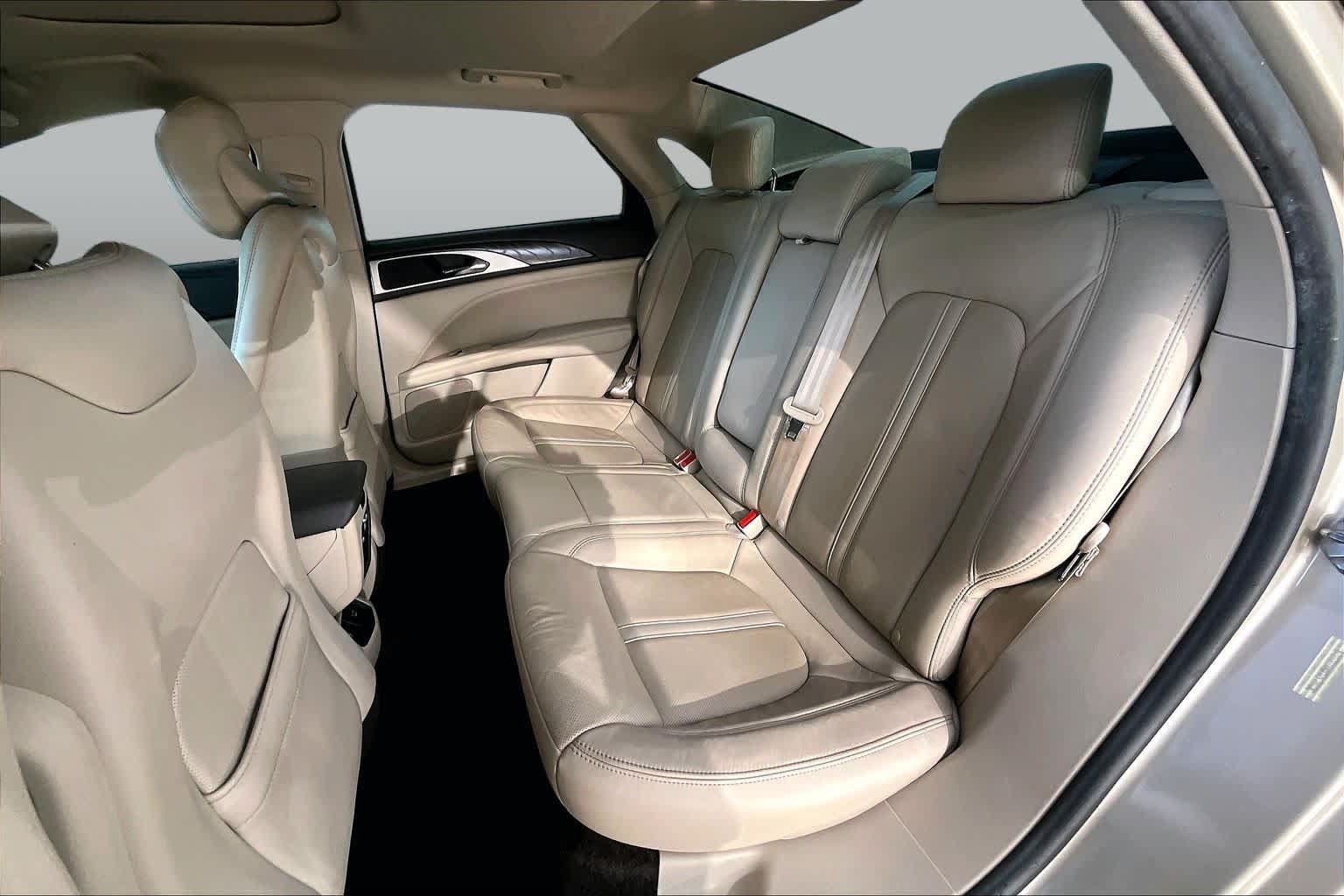 Used 2017 Lincoln MKZ Reserve w/ Technology Package FWD image 20