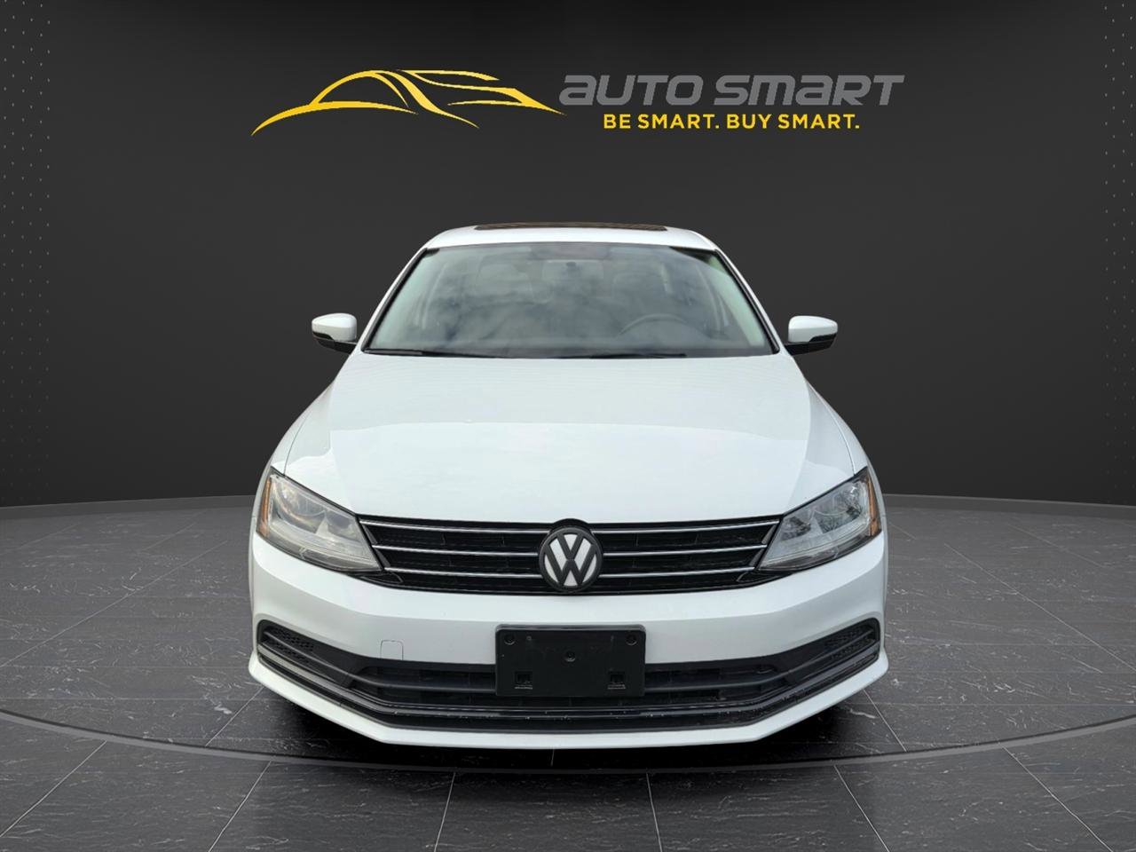 Used 2017 Volkswagen Jetta SE image 9