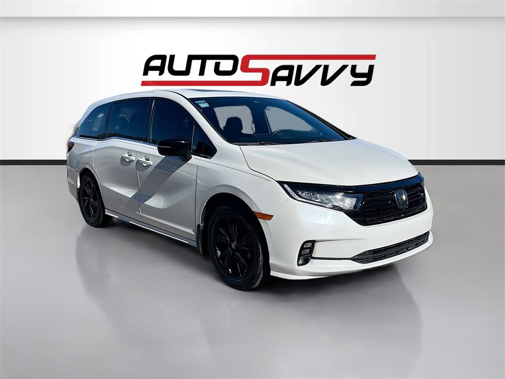 Used 2023 Honda Odyssey Sport image 1