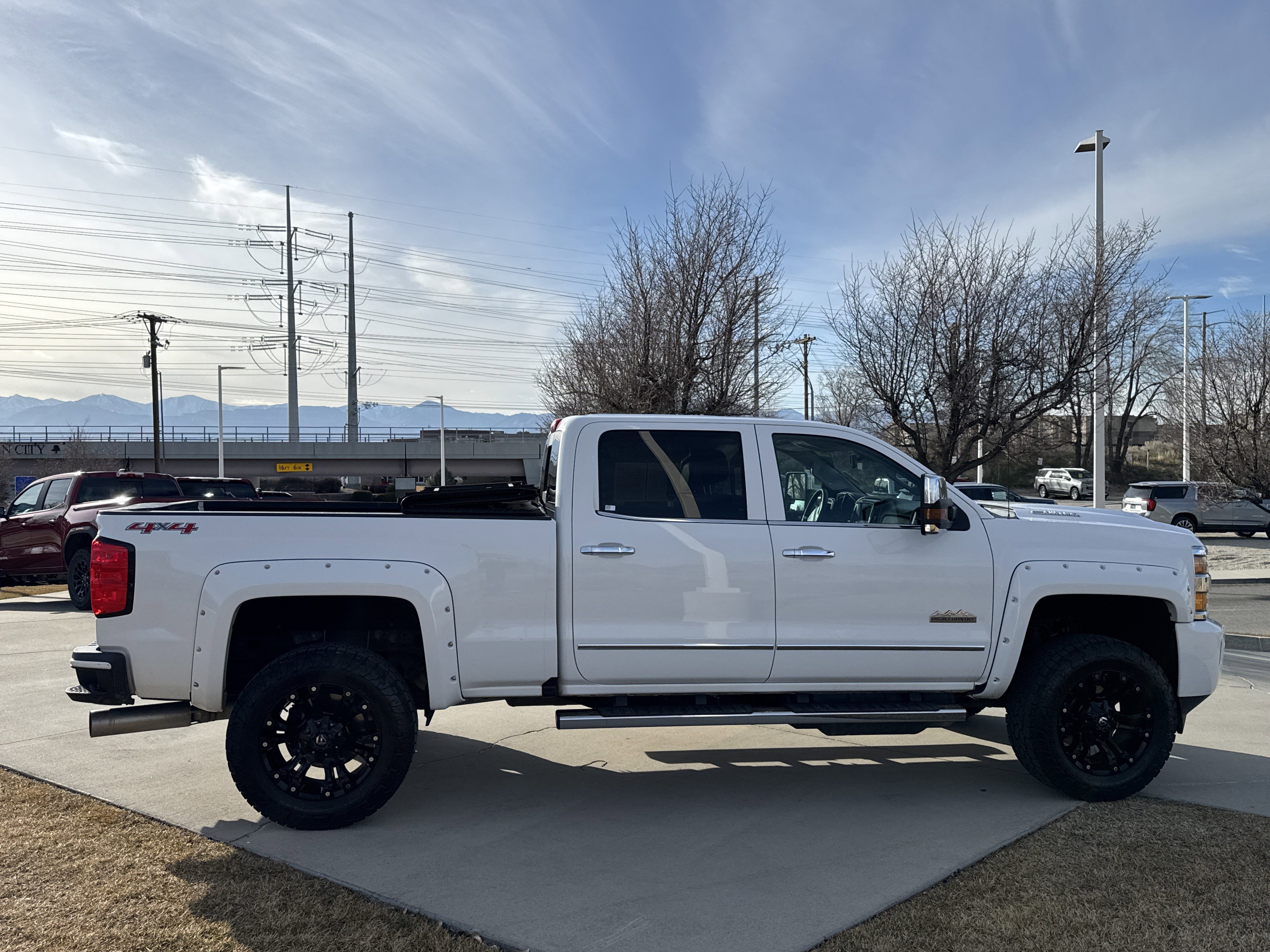 Used 2017 Chevrolet Silverado 2500 High Country w/ Duramax Plus Package image 6