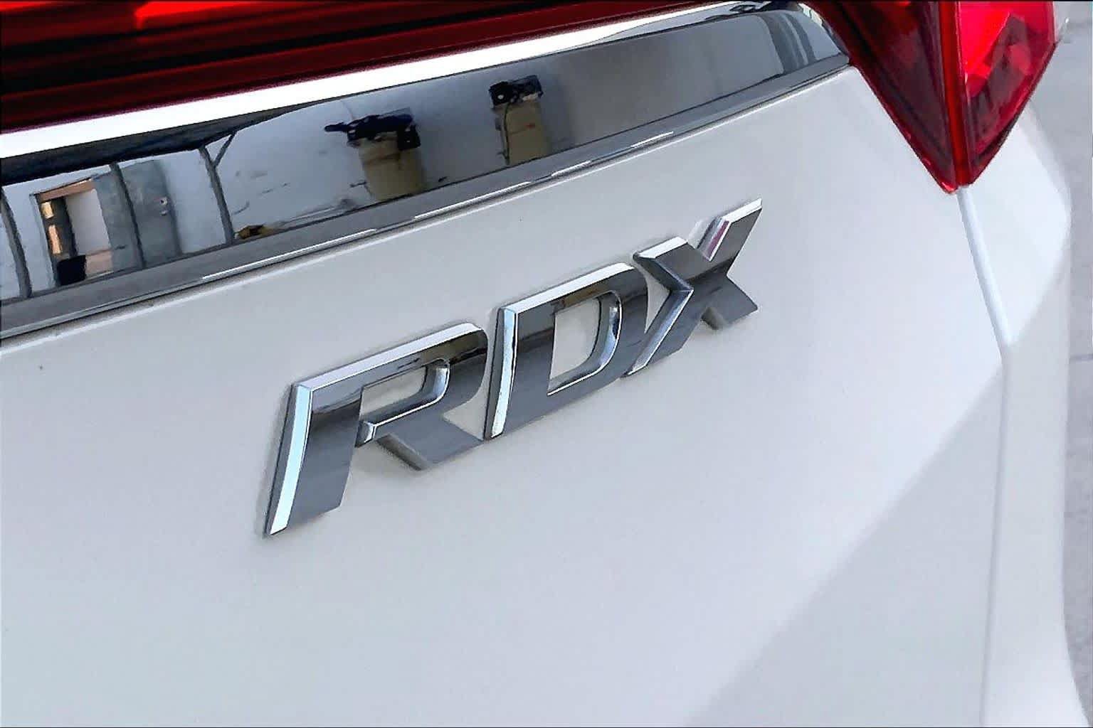 Used 2016 Acura RDX w/ Tech & AcuraWatch Plus Pack FWD image 10