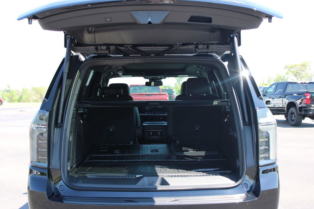 New 2026 Chevrolet Tahoe Premier w/ Sun And Tow Package AWD/4WD image 14