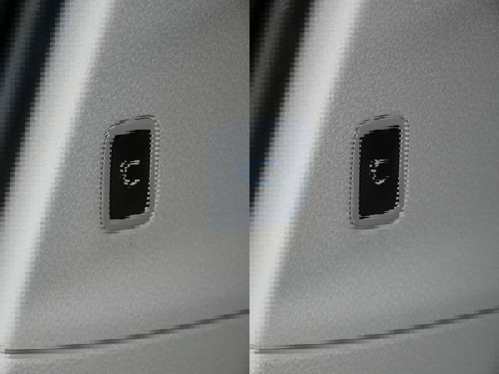 Used 2019 Chrysler Pacifica Touring-L w/ Advanced Safetytec Group image 14