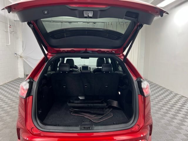 Used 2024 Ford Edge ST-Line AWD/4WD image 8