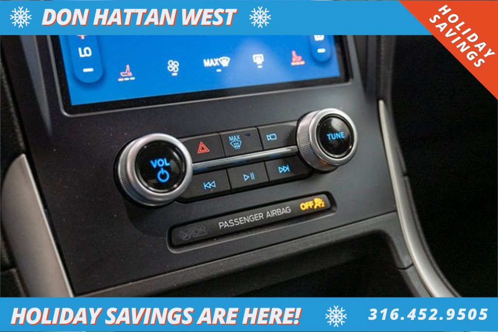 Used 2023 Ford Edge SEL image 11