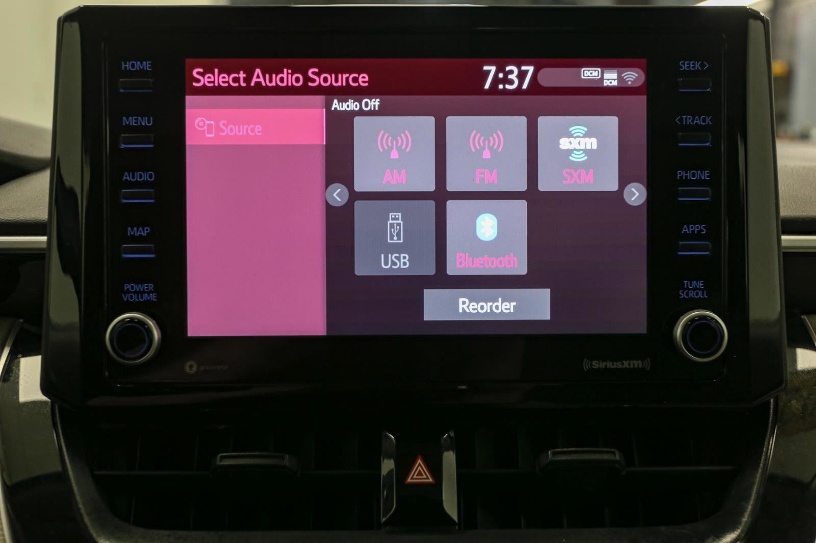 Used 2022 Toyota Corolla LE image 24