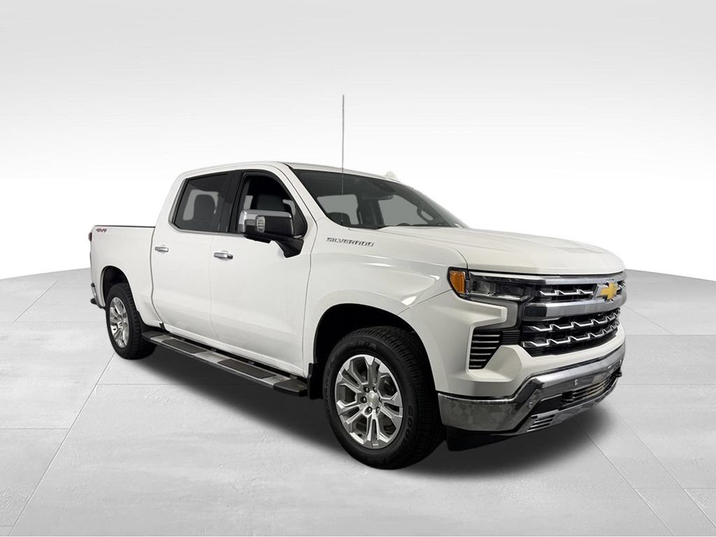 Used 2023 Chevrolet Silverado 1500 LTZ AWD/4WD image 3