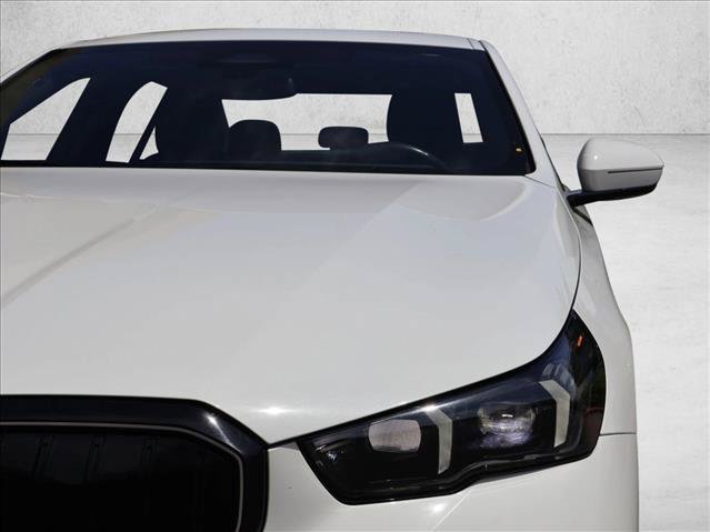 Used 2024 BMW 540i xDrive w/ Premium Package AWD/4WD image 2