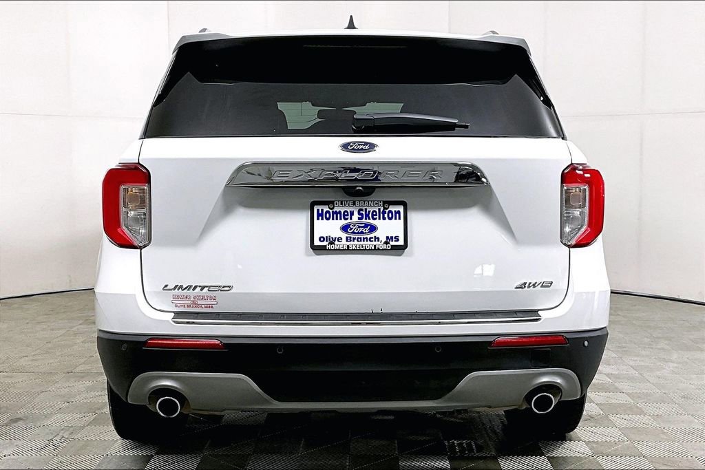 Used 2021 Ford Explorer Limited w/ Equipment Group 301A image 4