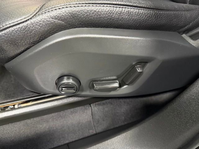 Used 2023 Volvo XC60 B5 Plus w/ Climate Package image 25