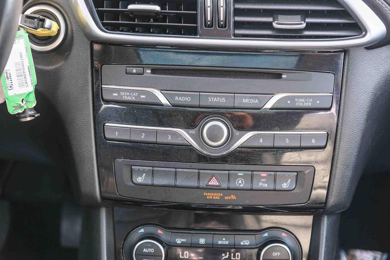 Used 2019 INFINITI QX30 w/ Cargo Package FWD image 15