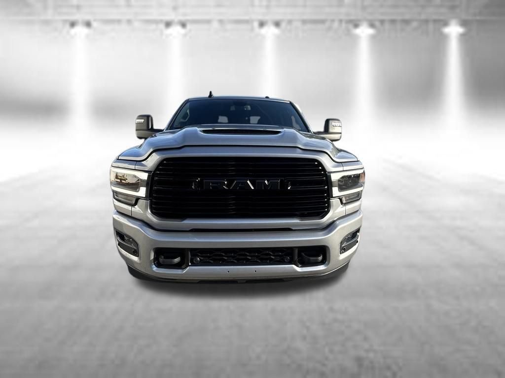 Used 2023 RAM 2500 Laramie AWD/4WD image 10