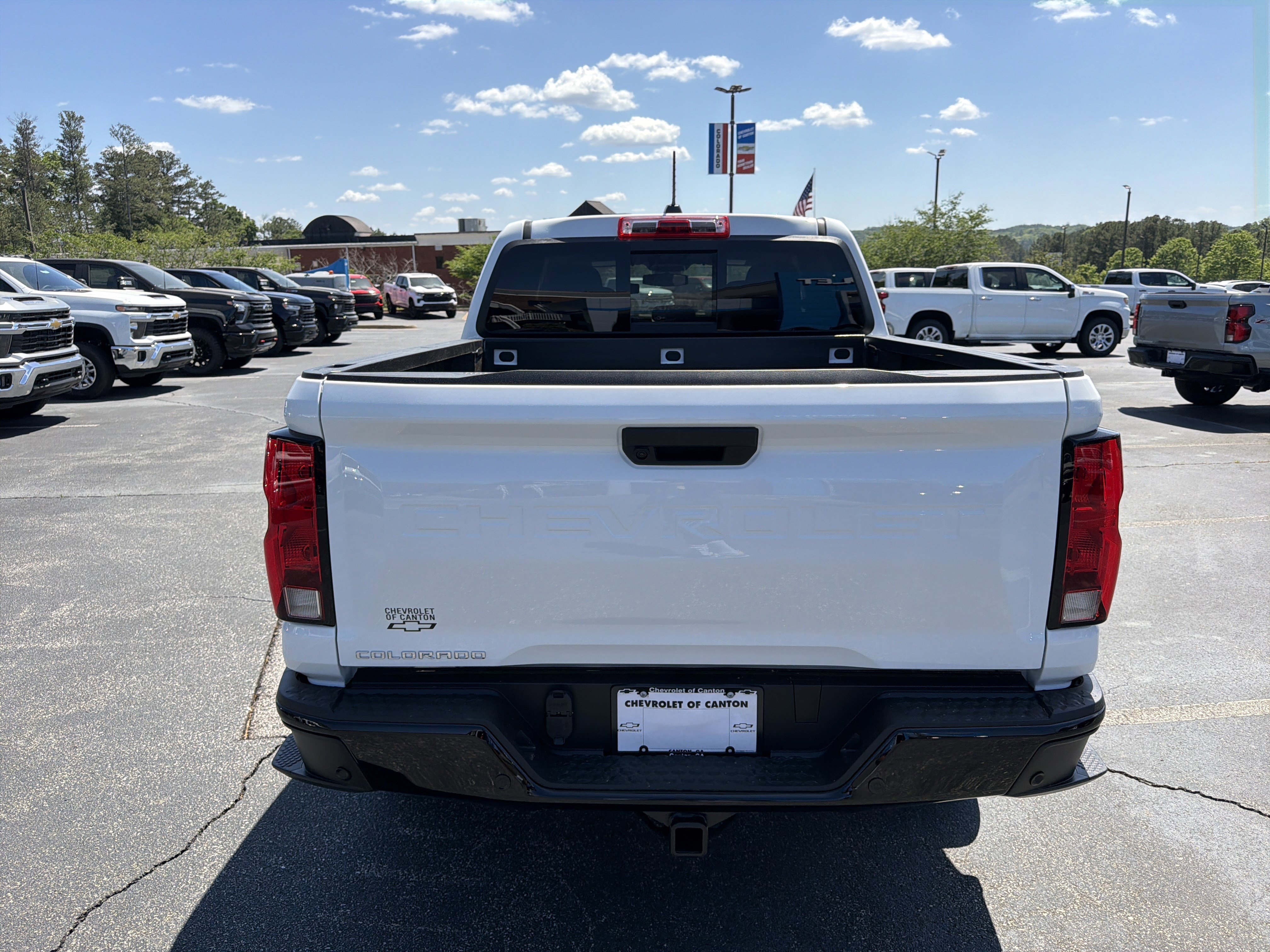 New 2026 Chevrolet Colorado W/T image 6