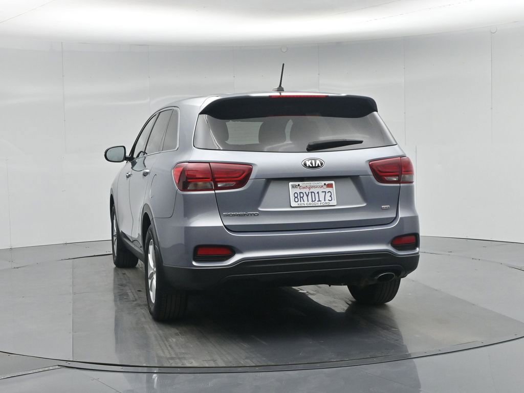 Used 2020 Kia Sorento LX image 28
