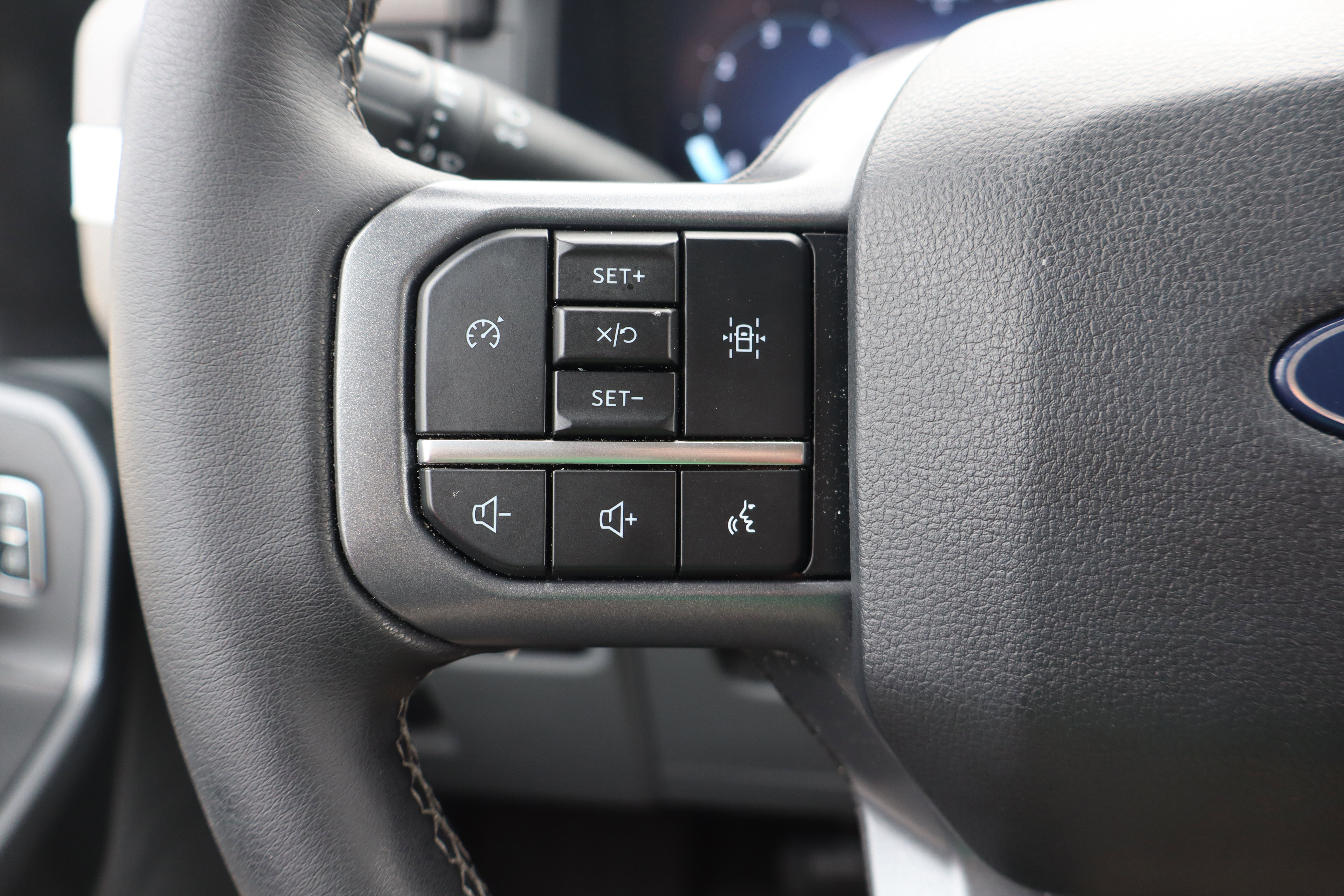 Used 2024 Ford F150 XLT w/ Mobile Office Package RWD image 16