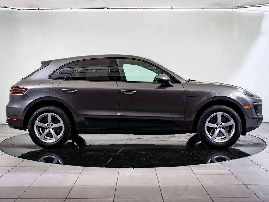 Used 2017 Porsche Macan image 9