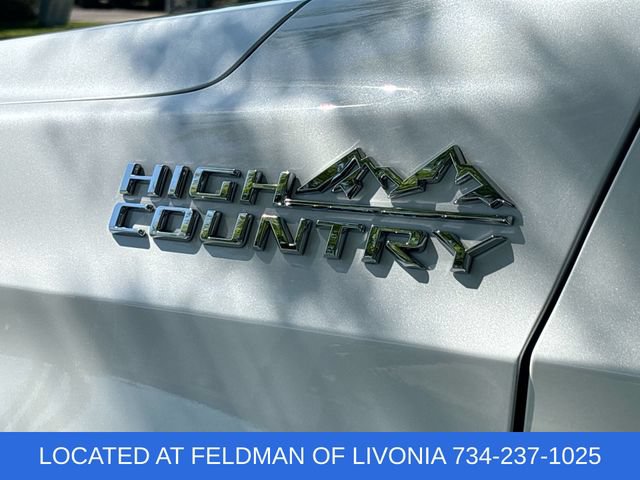 Certified 2025 Chevrolet Tahoe High Country AWD/4WD image 33