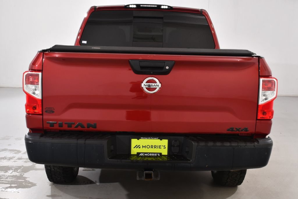 Used 2019 Nissan Titan S AWD/4WD image 13