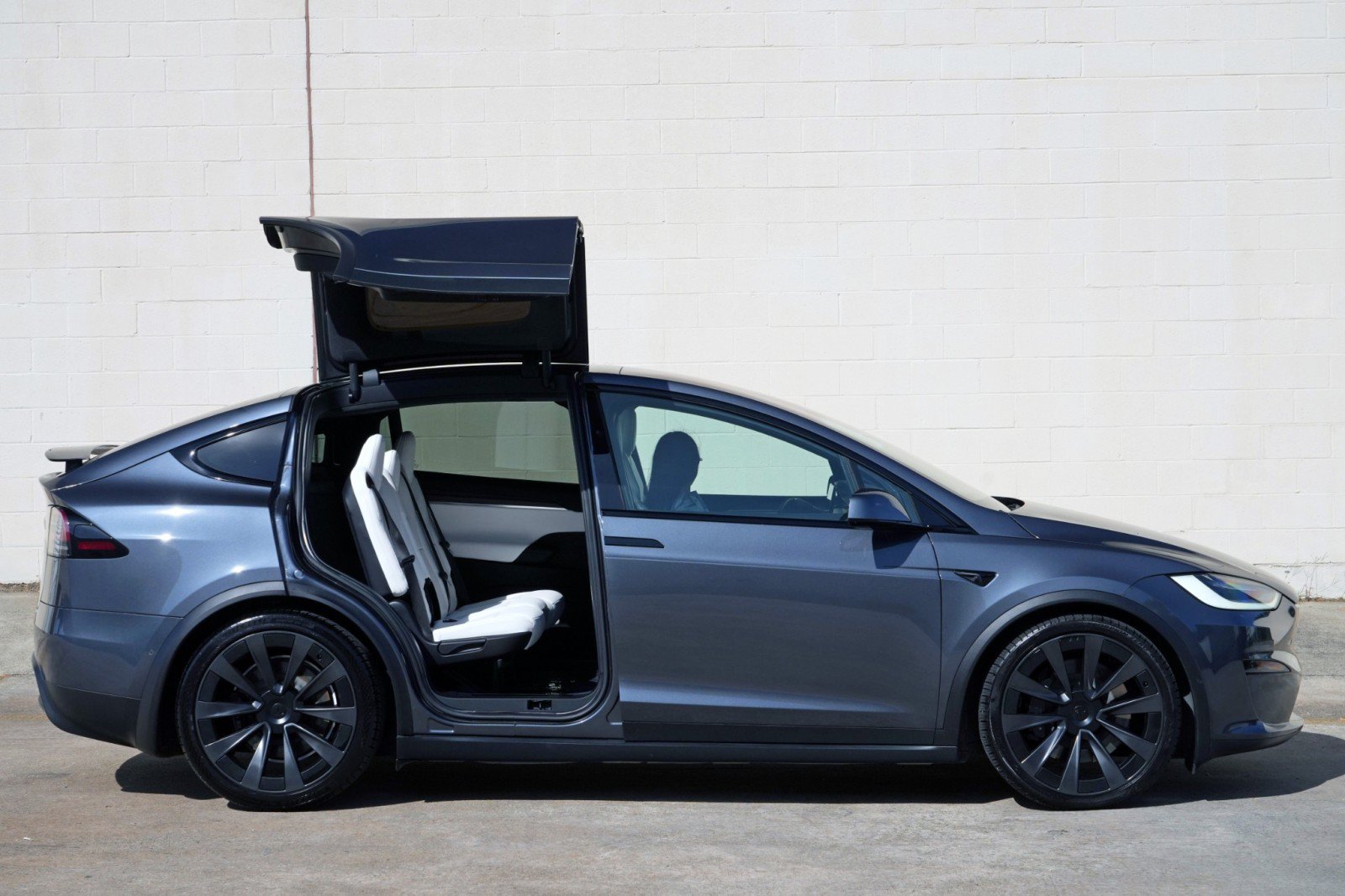 Used 2022 Tesla Model X AWD/4WD image 58
